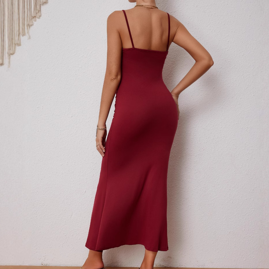 Wholesale of new French halter sexy and slimming women's long dresses from Europe and America in the spring and summer of 2025 Application Scenario