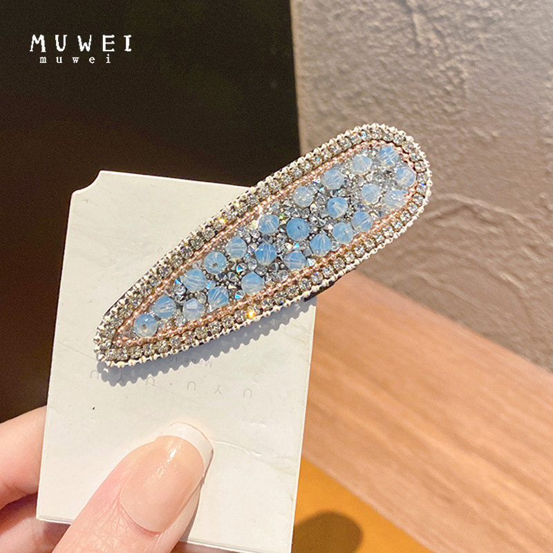 Korean Temperament Creative Diamond Edge Clip Hair Accessories Female Net Red Ins Crystal Hair Bb Clip Broken Hair Clip Application Scenario