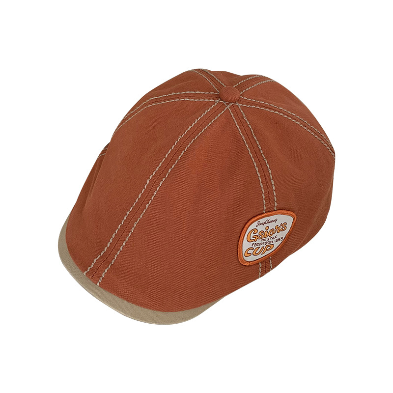 A retro, niche and forward-looking hat for women in autumn and winter, a versatile Japanese-style large-head beret, a Korean-style face-showing newsboy hat Item Picture