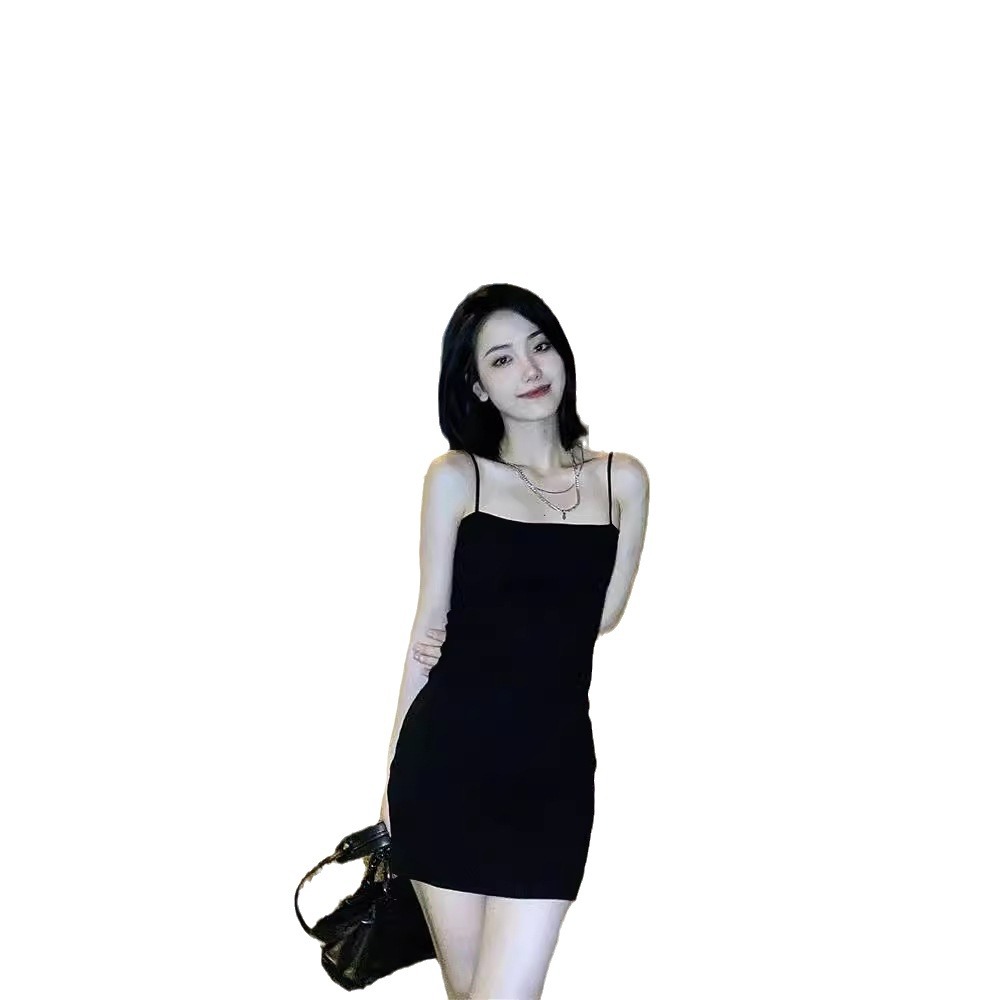 VTMCQ Summer pure Desire Spice Halter dress, feminine charm, slimming and form-fitting. It can be worn as an inner layer or an outer layer, with a strapless and body-hugging dress Item Picture