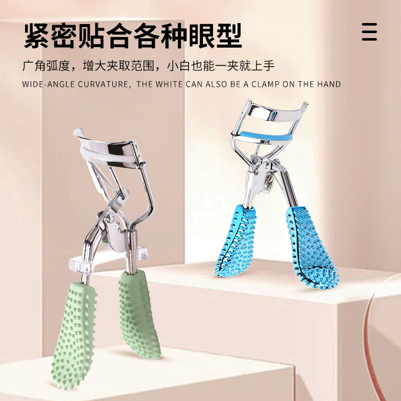 The pineapple-handled eyelash curler naturally curls and fits well without causing any fat to curl. It is a portable wide-angle eyelash curler for beginners Specification drawing