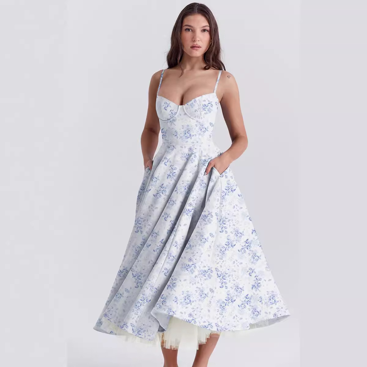 High-end princess dress for Amazon Cross-border 2024 Independent Station, French tulle large hem halter print dress Specification drawing