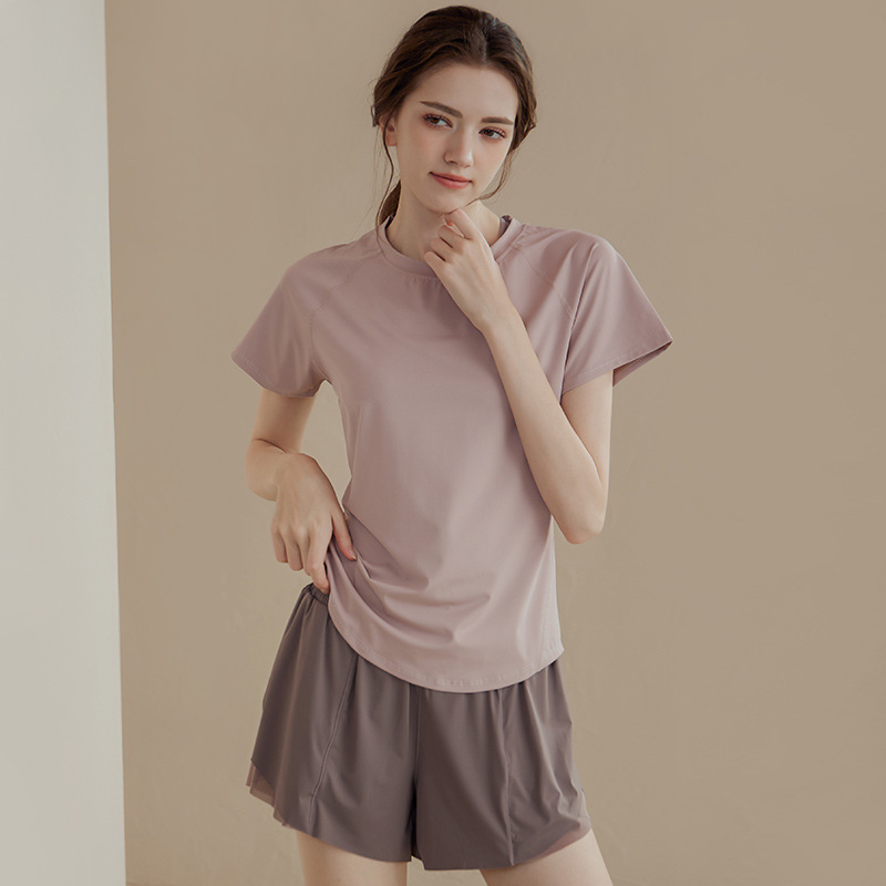 2025 New breathable, form-fitting and slimming sports top, women's yoga wear, running quick-drying short-sleeved T-shirt, fitness wear for summer details Picture