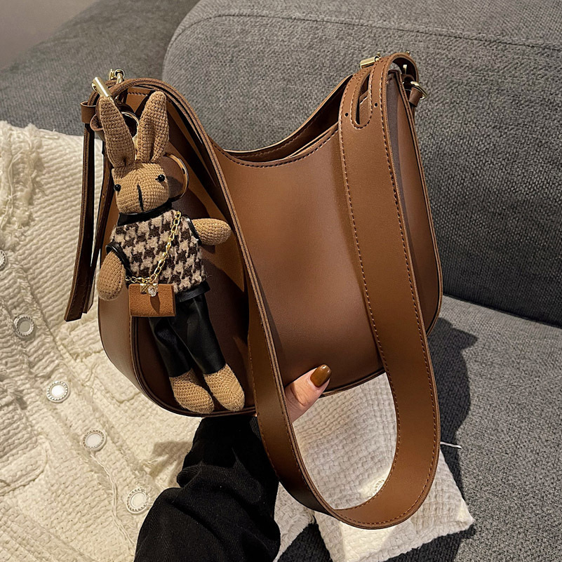 Popular Bag Women 2022 New Fashion Texture Shoulder Bag Large Capacity Retro Ladies Crossbody Bag A Piece Of Hair details Picture