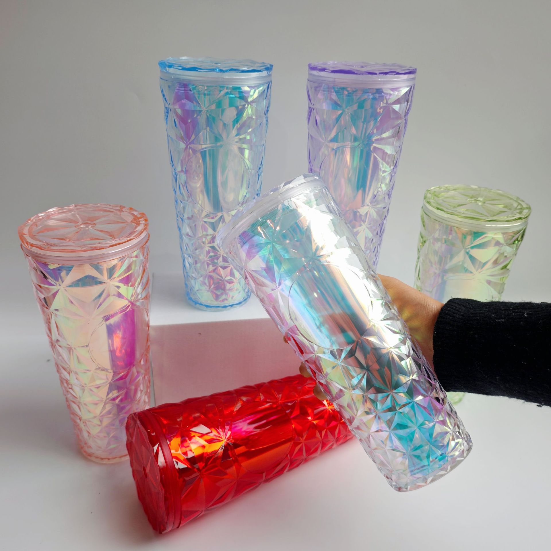 跨境爆款大容量710ML塑料吸管杯PS环保材质钻石杯便携水杯可LOGO
