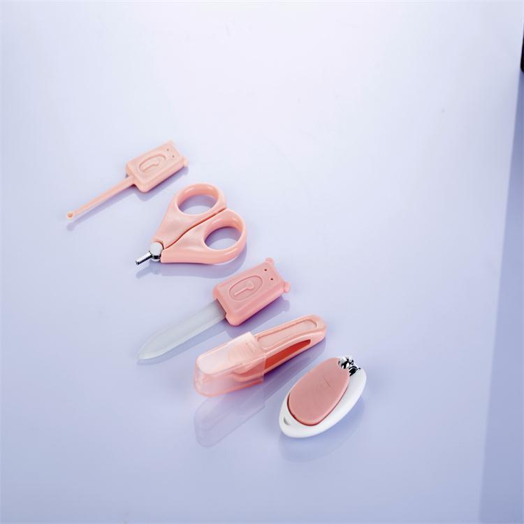 Five-piece nail clipper care set for infants and toddlers Specification image
