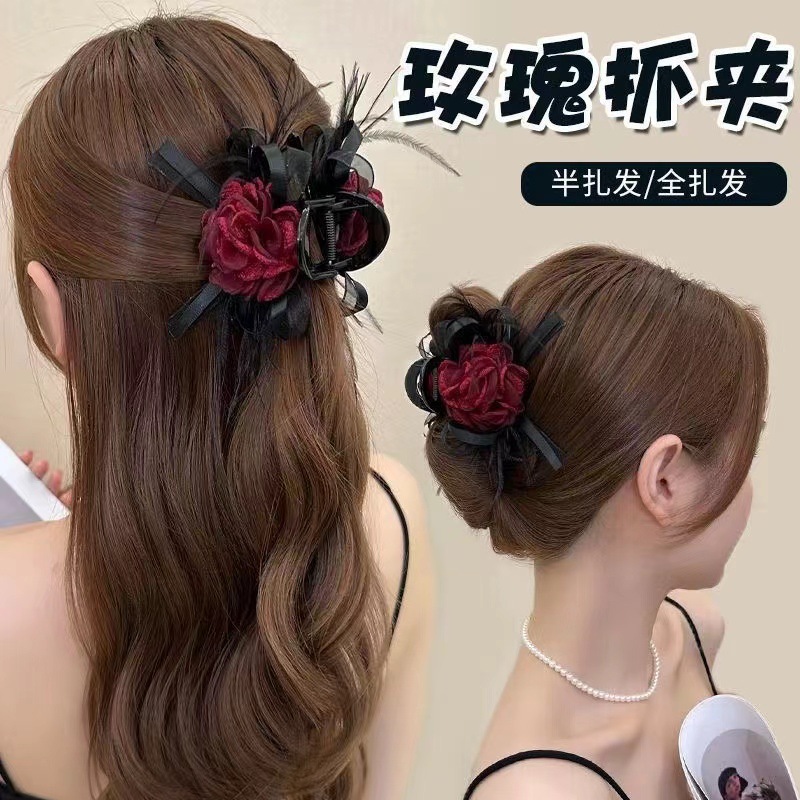 羽毛玫瑰花朵抓夹发夹女感后脑勺半扎发鲨鱼夹盘发饰头饰摆摊