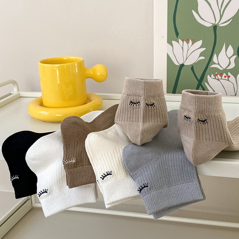 Socks stall a generation of summer female boat socks female shallow mouth solid color cotton socks casual thin low-help socks Zhuji female socks wholesale Application Scenario