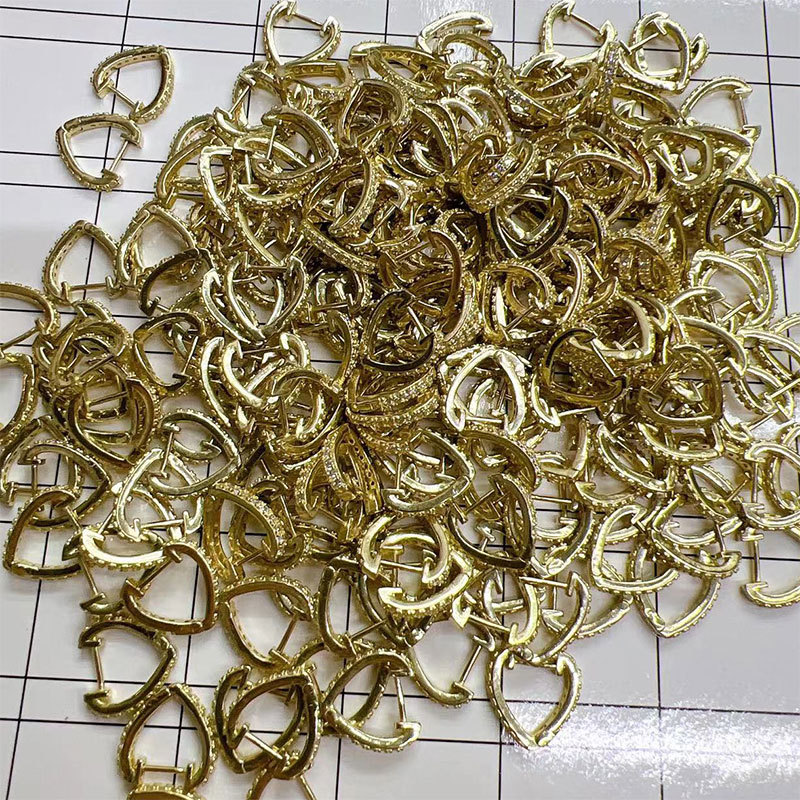 Korean-style diamond-encrusted base ear loops ladylike style earrings, personalized and versatile ear rings, ins heart-shaped earrings, high-end earrings Item Picture