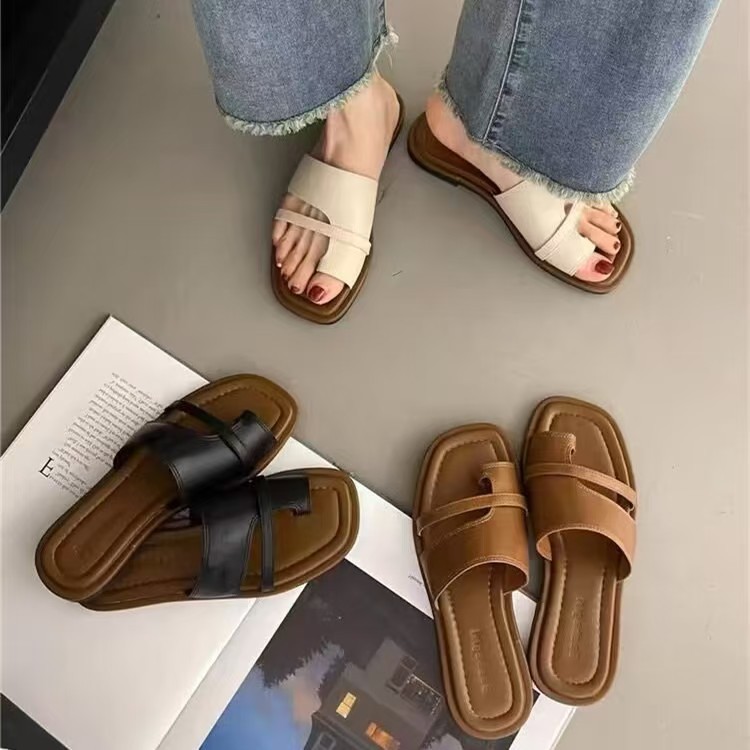 Simple style toe-heeled outerwear slippers for women 2026 new summer Korean retro vacation, one-foot Roman sandals Specification image