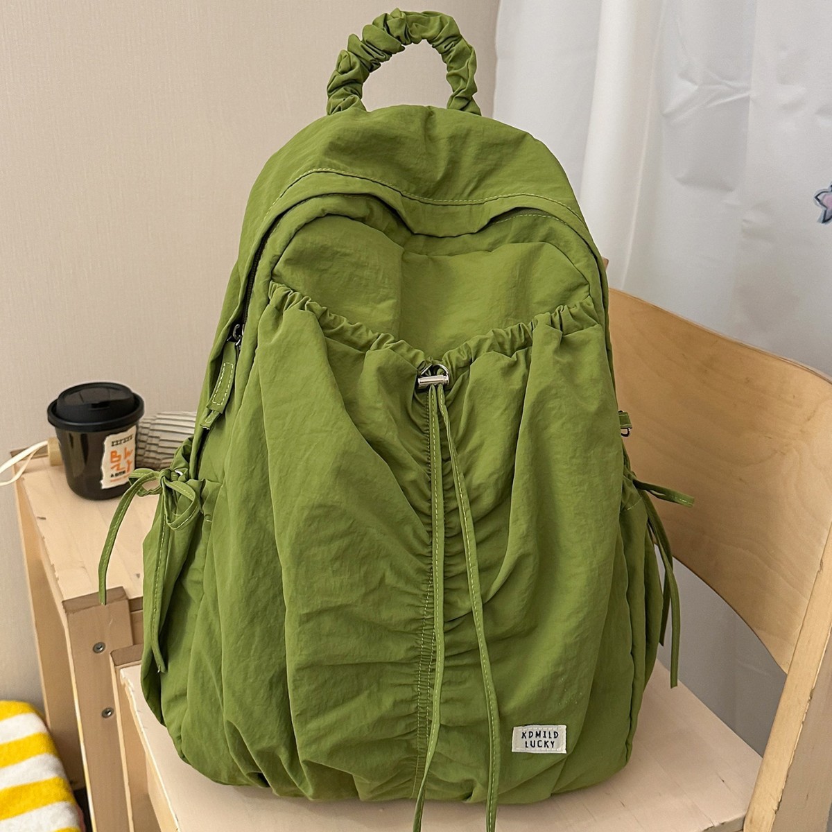 Ultra-light pleated schoolbag, solid-color backpack, women's travel lightweight outdoor sports hiking bag, Korean casual student schoolbag Specification image