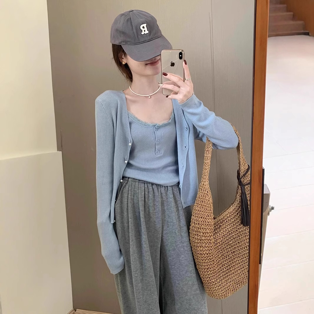 Lace halter two-piece fine wool top spring new sweet and elegant simple style knitted sweater women's set Application Scenario