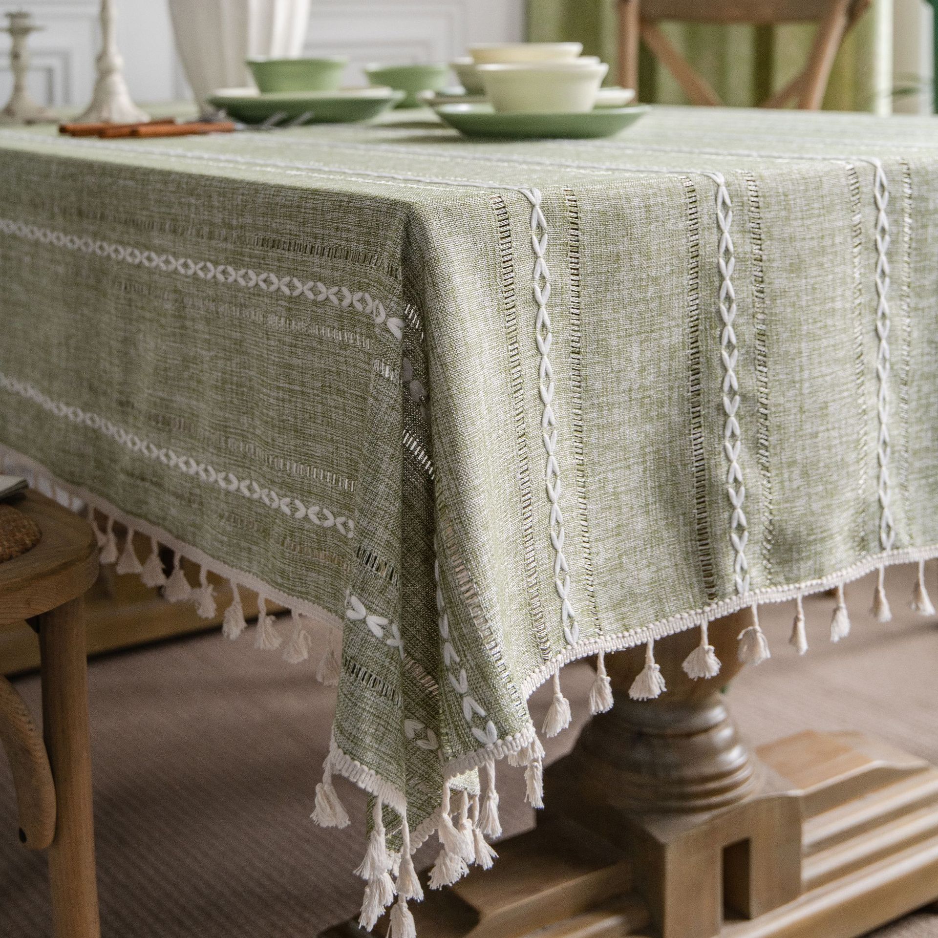 The green, hollowed-out American country fabric, cotton and linen, clear and popular Instagram rectangular tablecloth Specification image