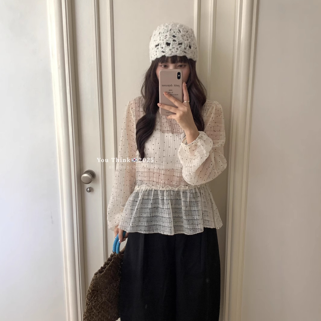 The new spring women's wear from the new Chinese style of Thirteen Factories features a fashionable and niche polka dot lace patchwork and layering chiffon blouse that looks stylish details Picture