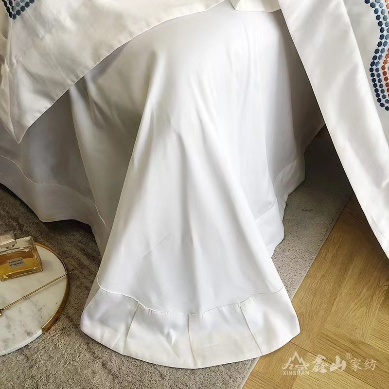 High-end 100-count long-staple cotton four-piece set, pure cotton 100% bed sheet, light luxury high-end embroidered duvet cover bedding Application Scenario