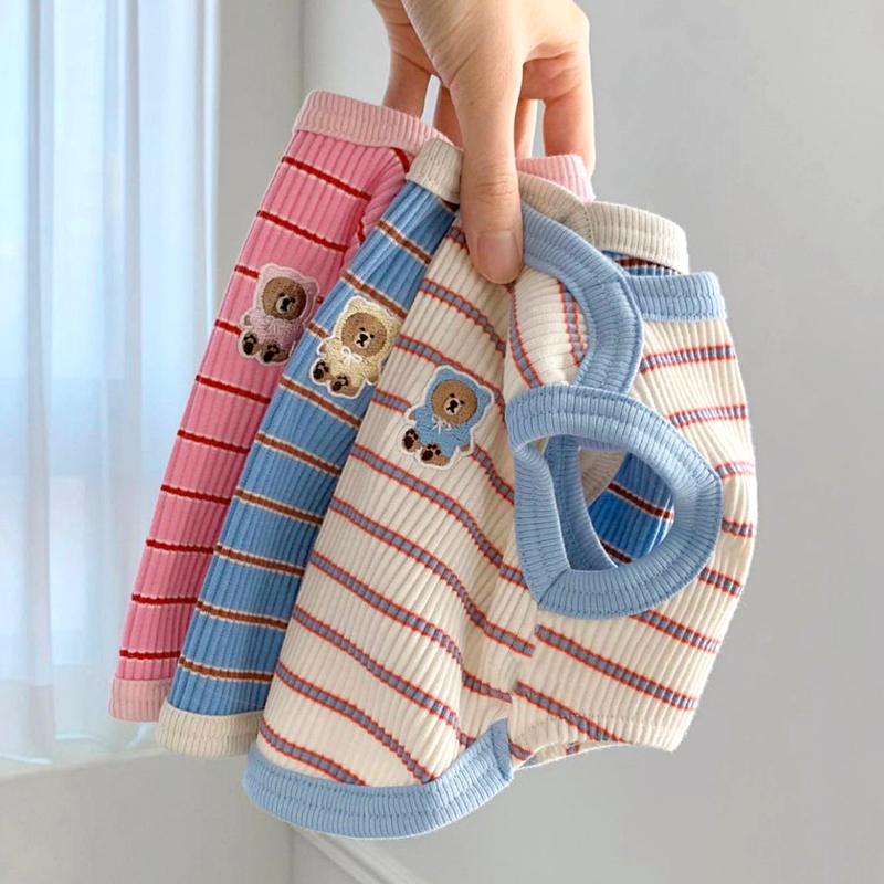 Summer thin pet vests, Bichon Frises, Pomeranians, Teddy cats, small puppies, Schnauzers, dog clothes, summer details Picture