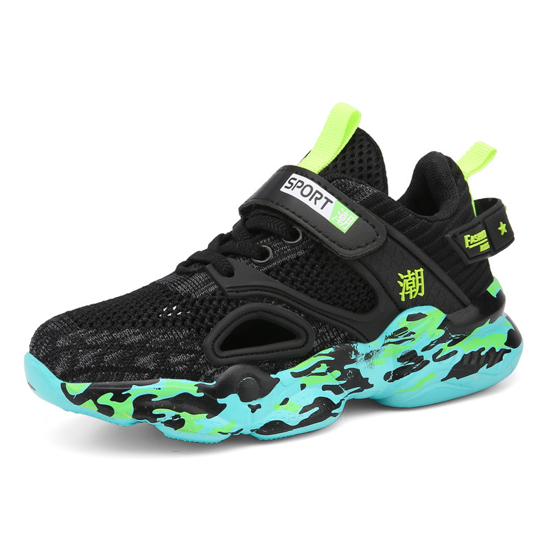 Cross-Border Children's Shoes Wholesale New Children's Sports Shoes Net Shoes Breathable Running Shoes Boys Leisure Travel Shoes Fashion Shoes Application Scenario