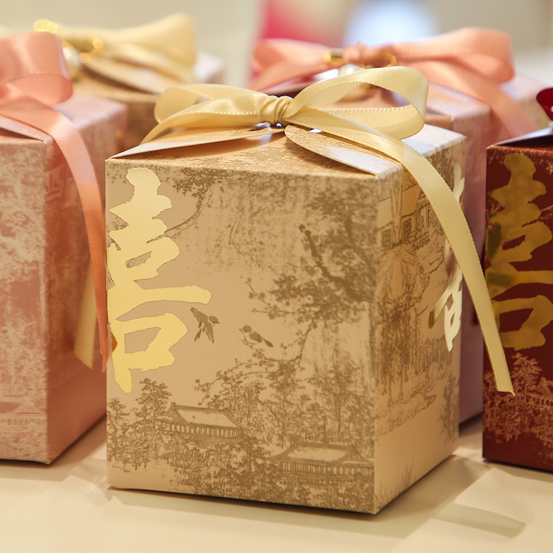 Hot-selling original innovative Chinese-style wedding gift with a high-end feel and a traditional Chinese style, featuring ink-wash painting wedding candies in empty boxes details Picture