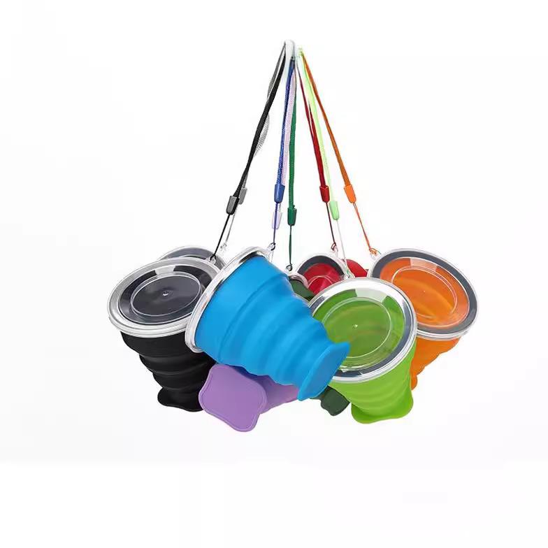 Outdoor Portable Silicone Folding Cup Multifunctional Telescopic Cup Silicone Mouthwash Folding Cup Silicone Folding Cup Application Scenario