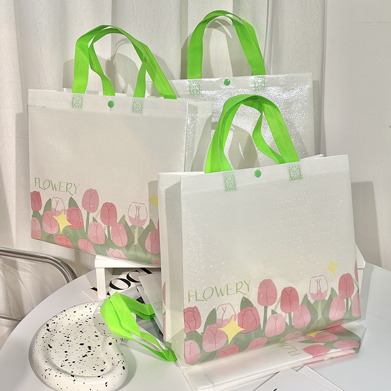 Fresh and clean tulip packaging bags, gift bags, clothing store bags, shopping bags, laminated non-woven fabric bags, handbags Specification image
