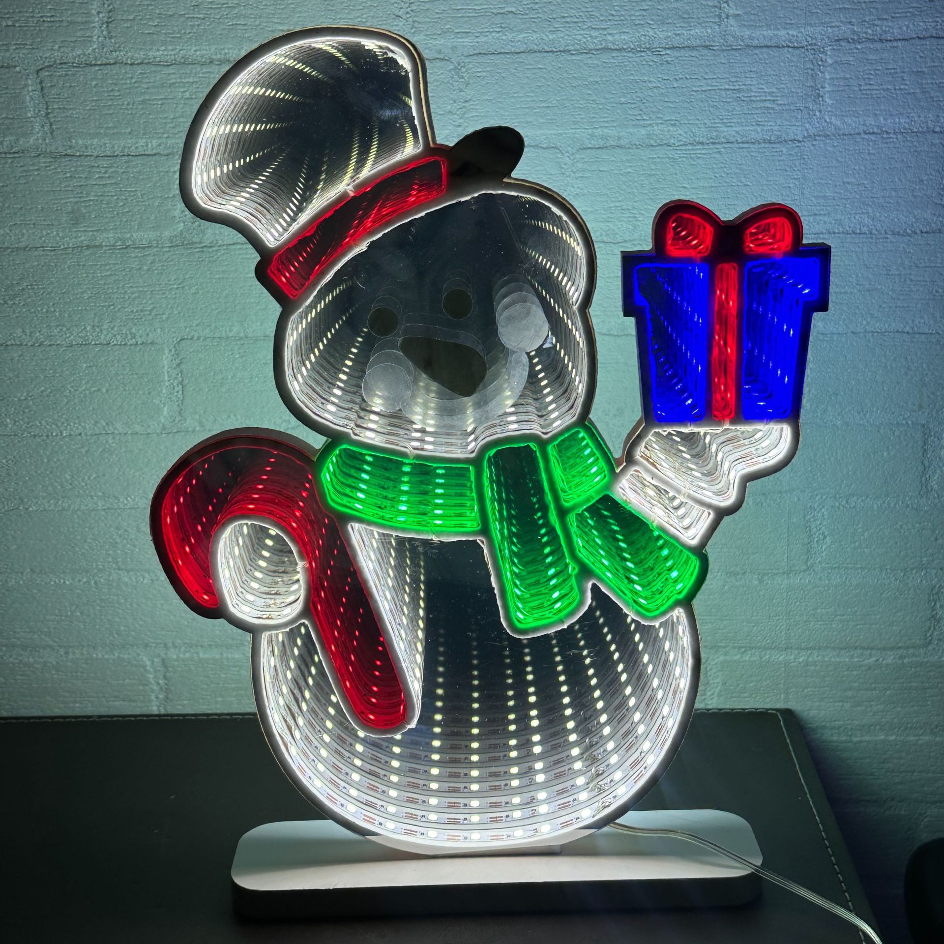 Cross-border foreign trade led neon light snowman Christmas gift Mirror bar Amazon temu hot-selling atmosphere decoration Specification drawing