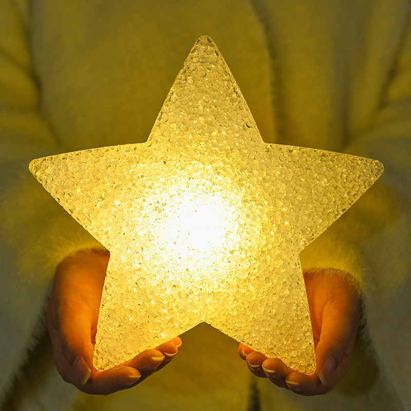 Stage performance props, lighting up, performance, holding star lanterns, kindergarten community performance, decorative lights, holding lanterns