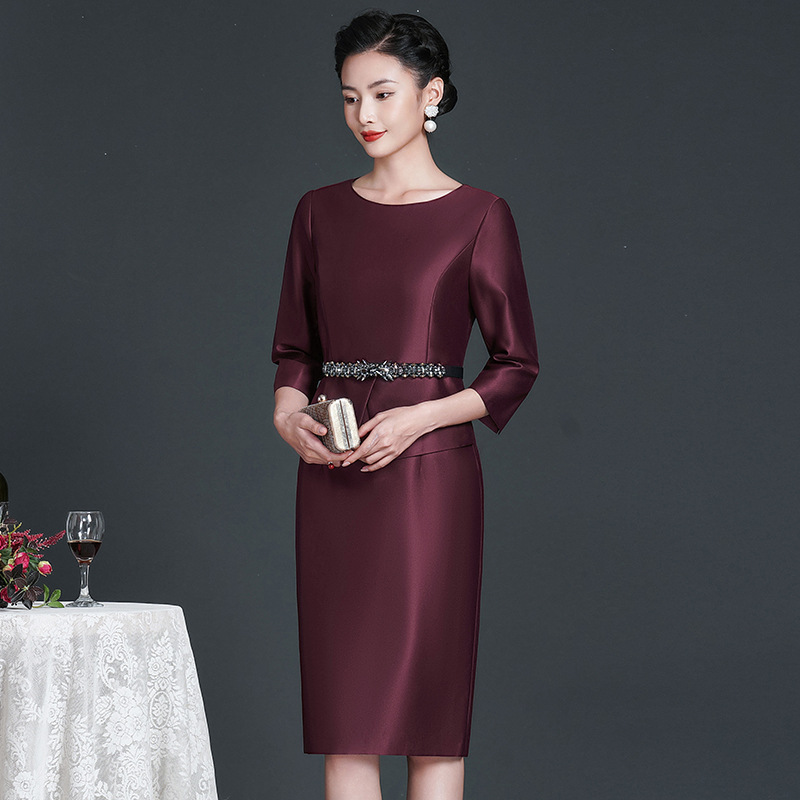 Factory Direct Sales 2022 Autumn Clothes New Fake Two Thin Clothes To Cover The Belly Of The Elderly Fashion Dignified Mother Dress details Picture