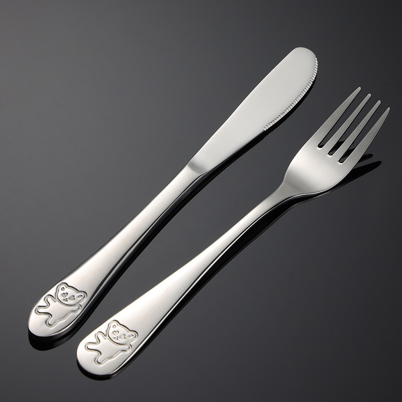 Ern 304 Stainless Steel Bear Knife, Fork And Spoon Children's Cartoon Western Food Four-Piece Gift Box For Kindergarten Gifts Application Scenario