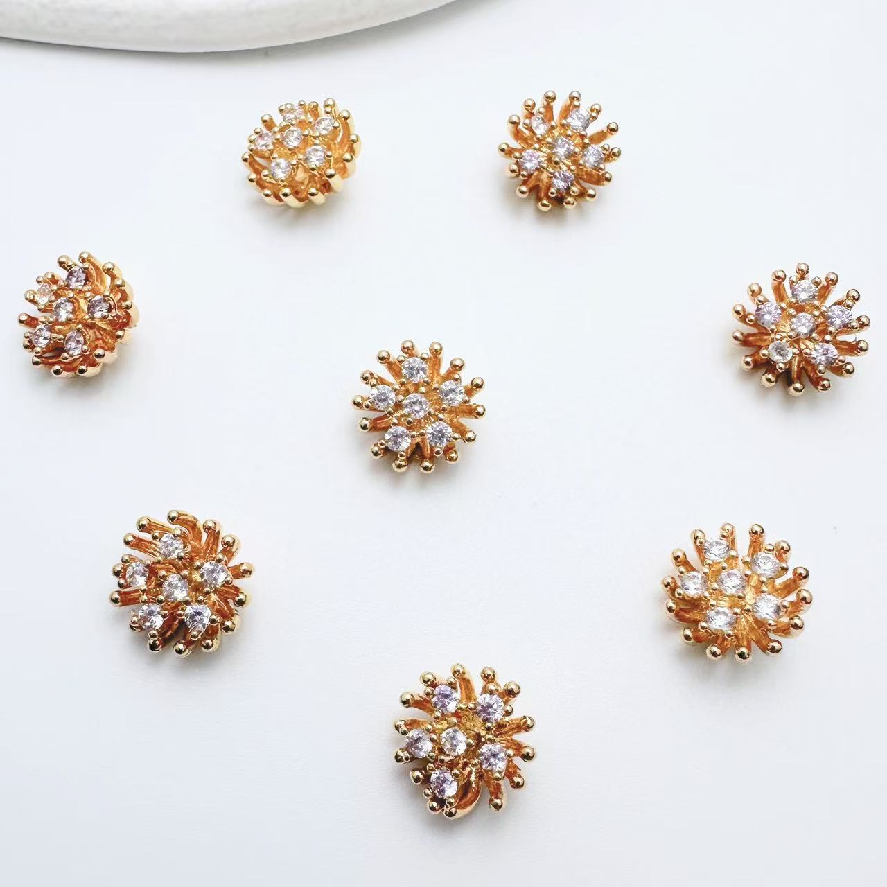 Color-preserving pure copper micro-inlaid zircon flower receptacle, core and stamens, ancient-style diy hairpin, wrapped flower velvet flower material accessories details Picture