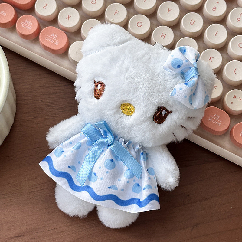 kt Cartoon plush toys, cute little white cat dolls, girls' gifts, dolls, small pendants, wholesale Application Scenario