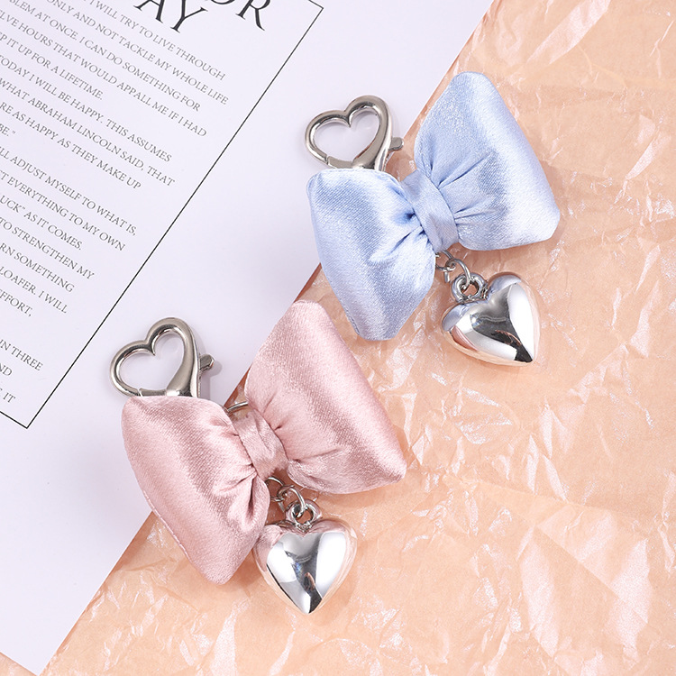Heart-shaped keychain, chanel-style bow, heart pendant, ballet-style bow, car key holder pendant Specification image