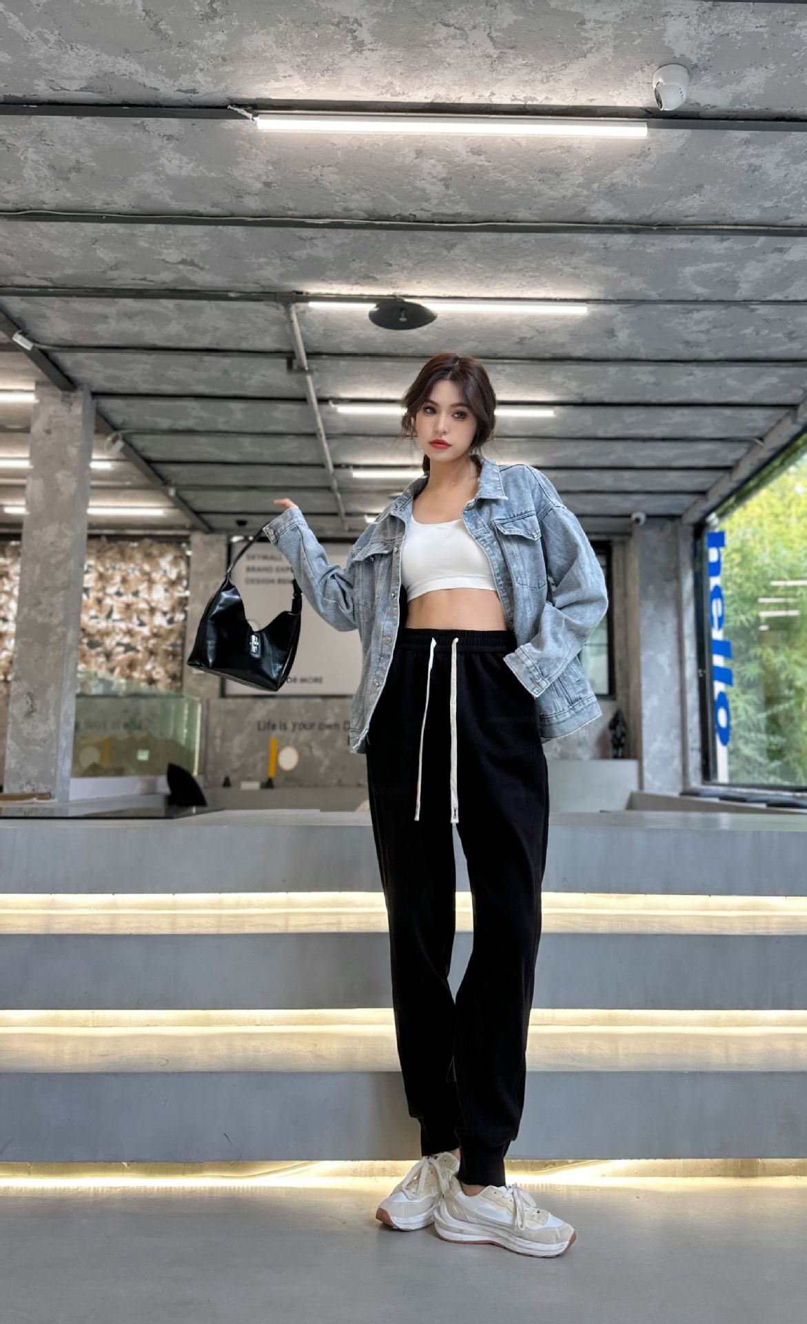 Sportswear pants, women's sweatpants, windproof autumn and winter new thickened street high-waisted straight-leg tight-fitting pants, slimming loose Harem pants