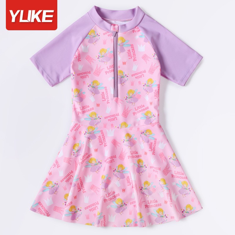 Wholesale of children's swimsuits, girls' beach swimsuits, Korean-style dresses, large and medium-sized children's swimsuits, and student swimsuits Application Scenario