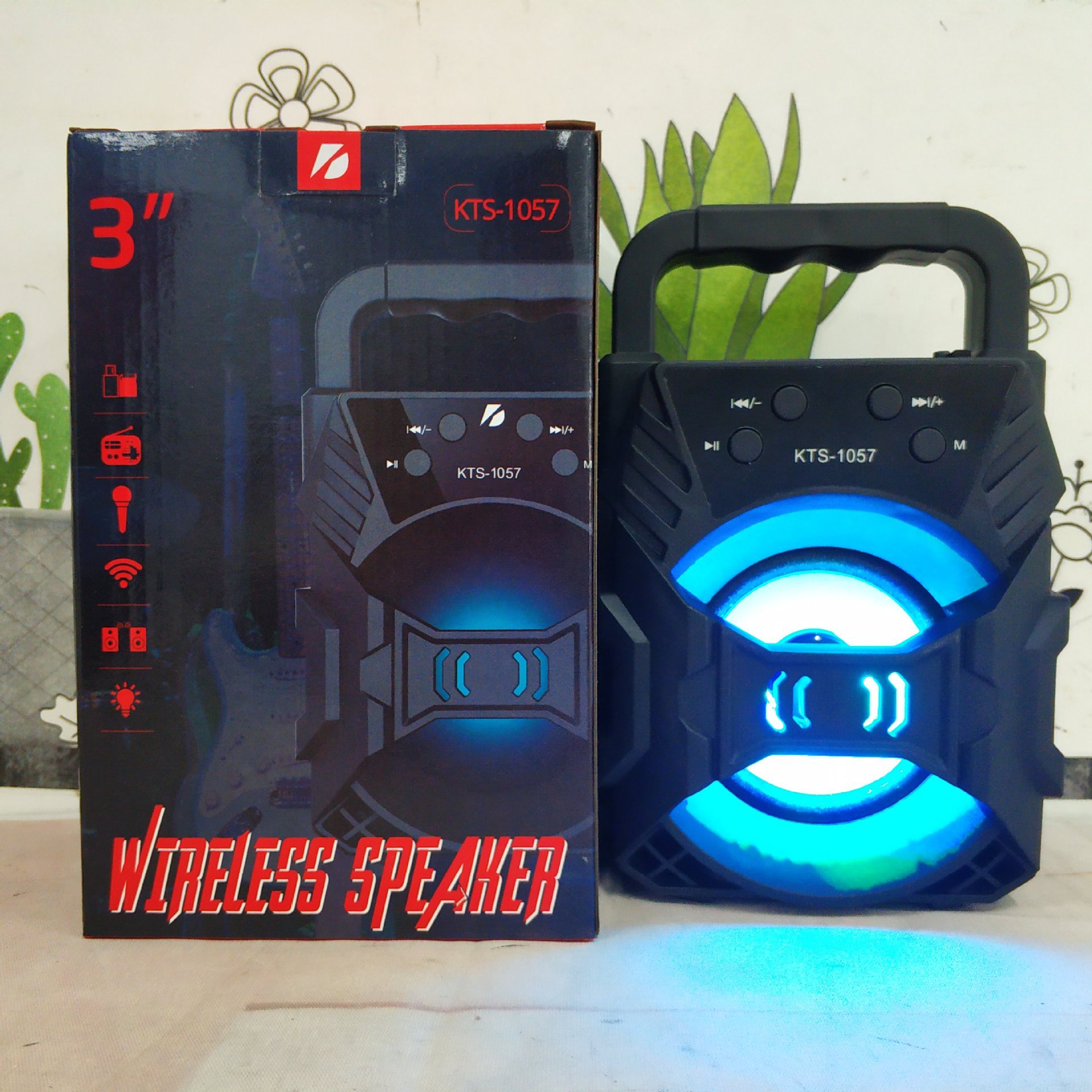 KTS-1057 Bluetooth speaker Portable outdoor plug-in speaker 3 "speaker subwoofer Computer speaker with lights