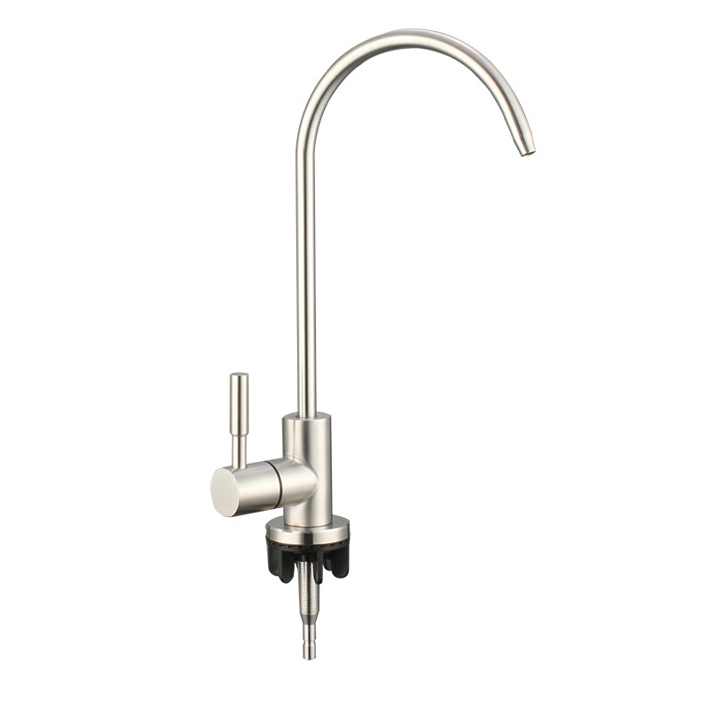 Agua purificada pura 304 waterlong hogar grifo de agua purificada accesorios de máquina de agua grifo de agua purificada cabeza de agua potable directa 304 Faucet household Application Scenario