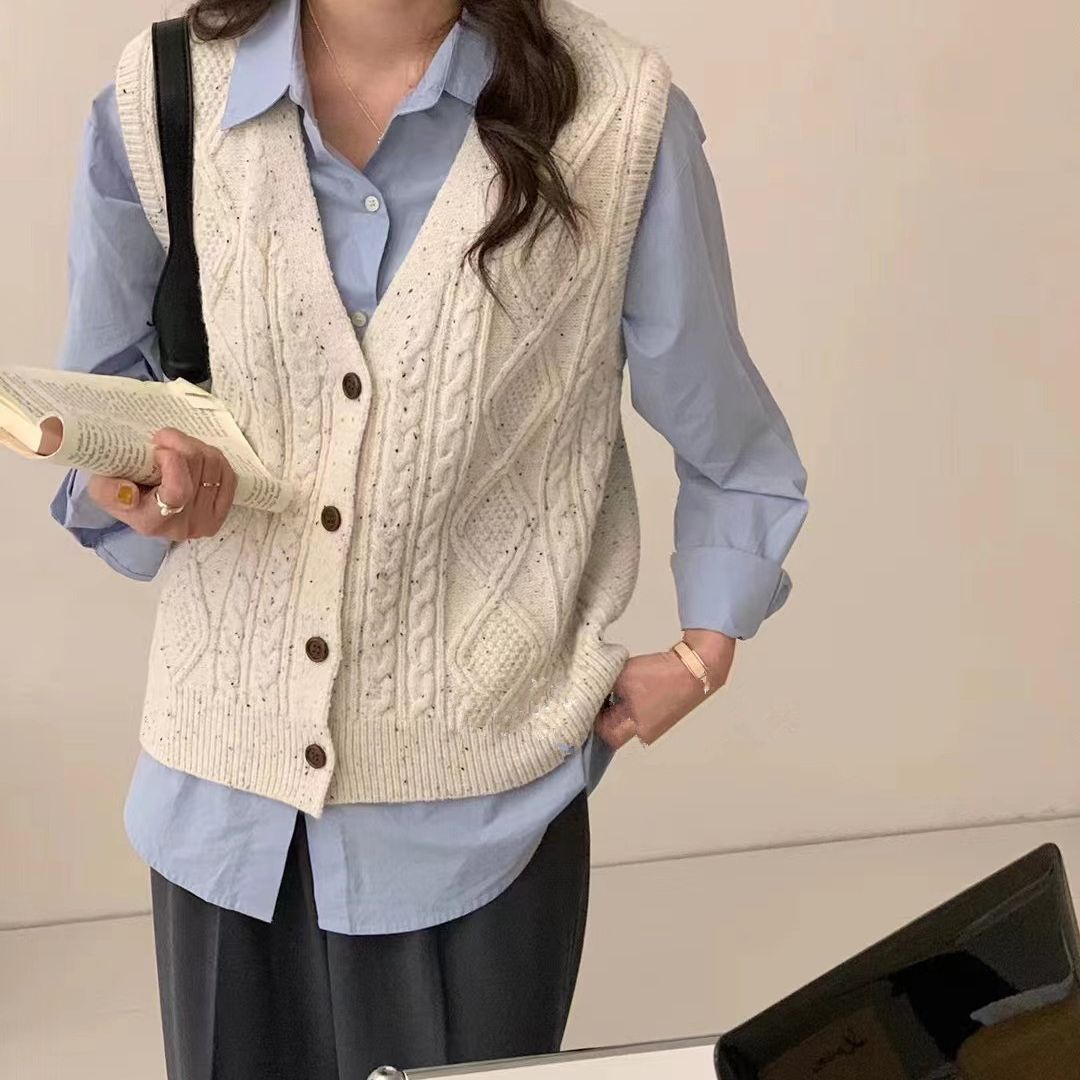 The new spring and autumn style of women's knitted cardigan, vest and polka dot yarn layering casual single-breasted top is trendy for women details Picture
