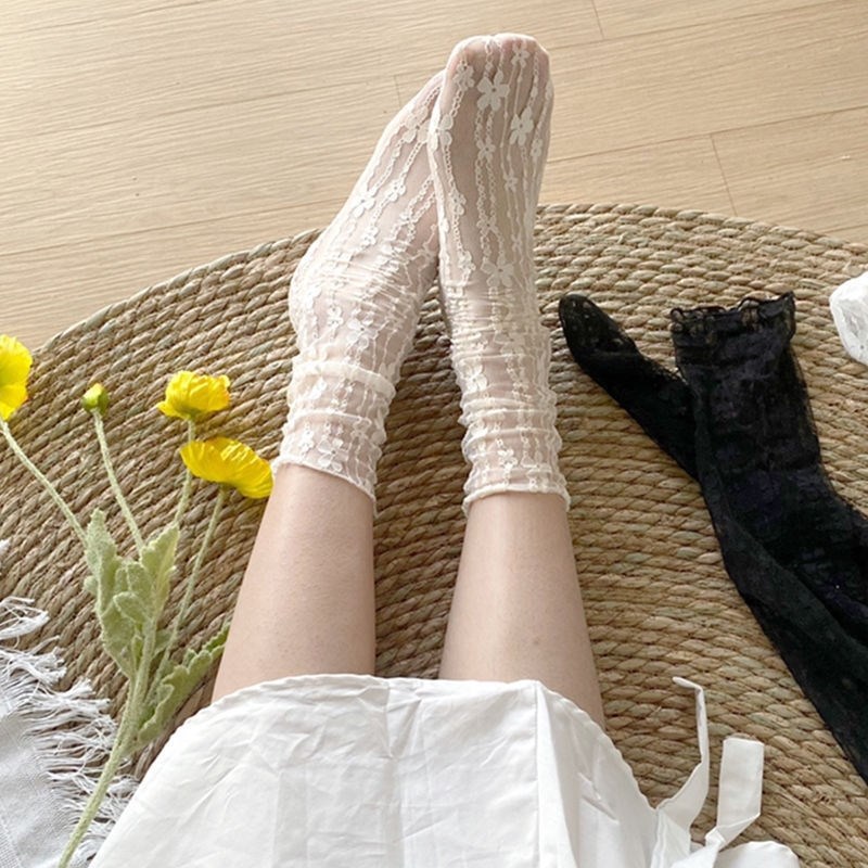 Dui Dui Socks Women's summer lace cutout long socks Cotton thin white socks Sweet JK versatile mid-calf ice socks Application Scenario