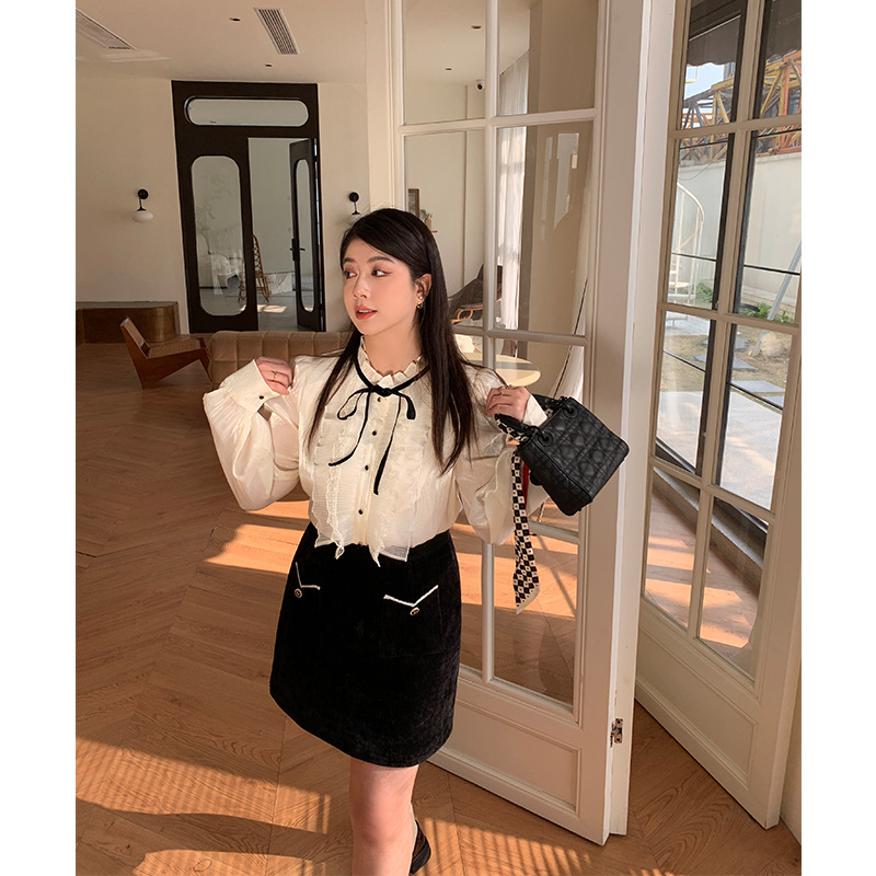 李潇洒微胖大码米色蕾丝花边领雪纺衬衫女春法式长袖内搭衬衣上衣
