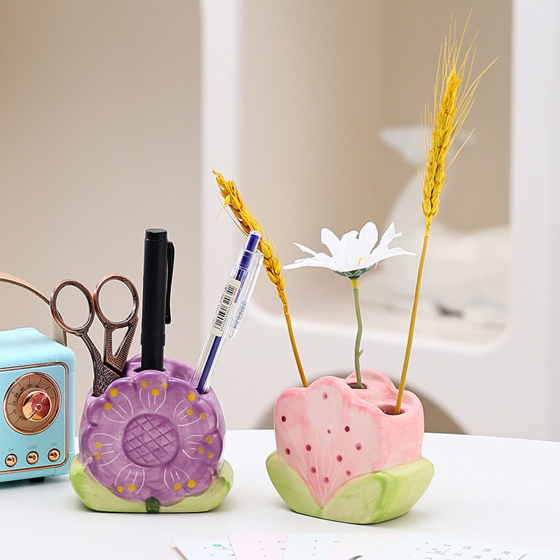Creative, funny and cute flower pen holder, makeup brush storage box, office, student desk, simple gift for women details Picture