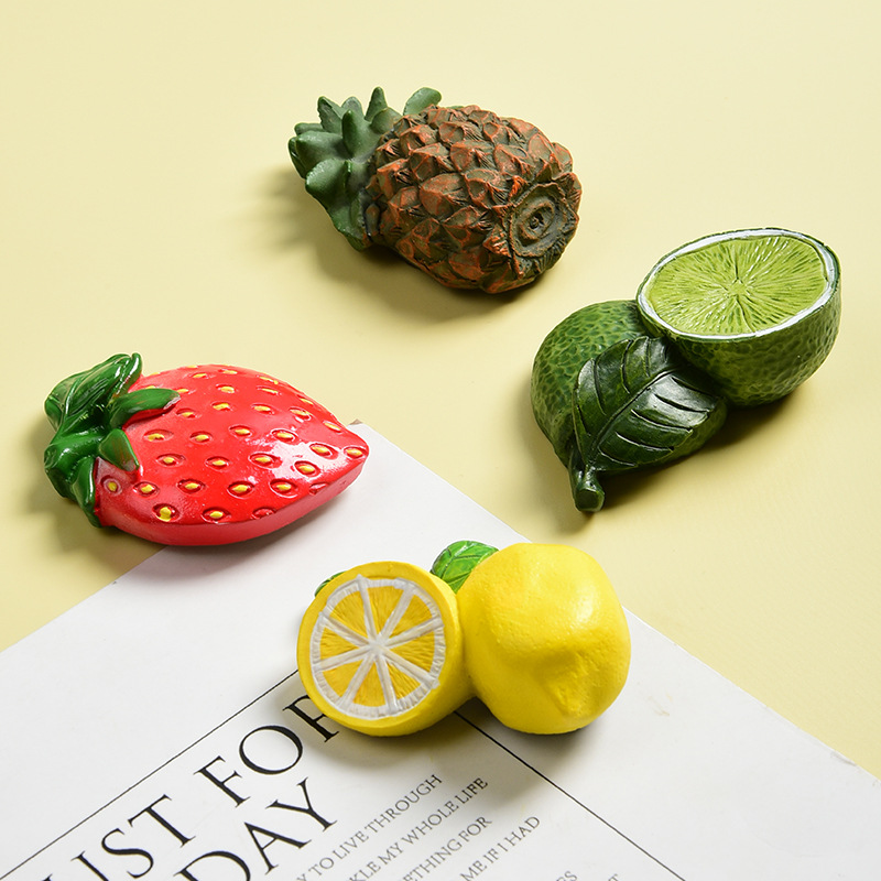 Fruit Resin Refrigerator Sticker Creative Family Gift Decoration Magnetic Sticker Three-Dimensional Fresh Little Cute Refrigerator Sticker details Picture