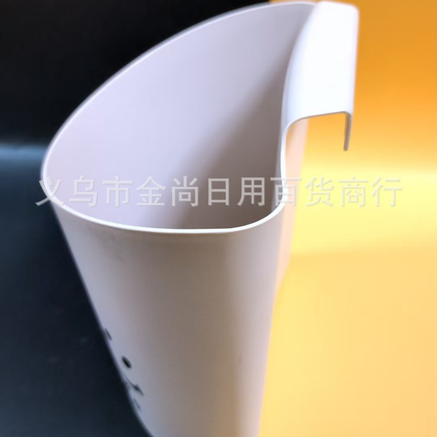 Wall-mounted smiling face trash can storage bucket, kitchen trash can, wall-mounted household cabinet, wall-mounted storage bucket Application Scenario