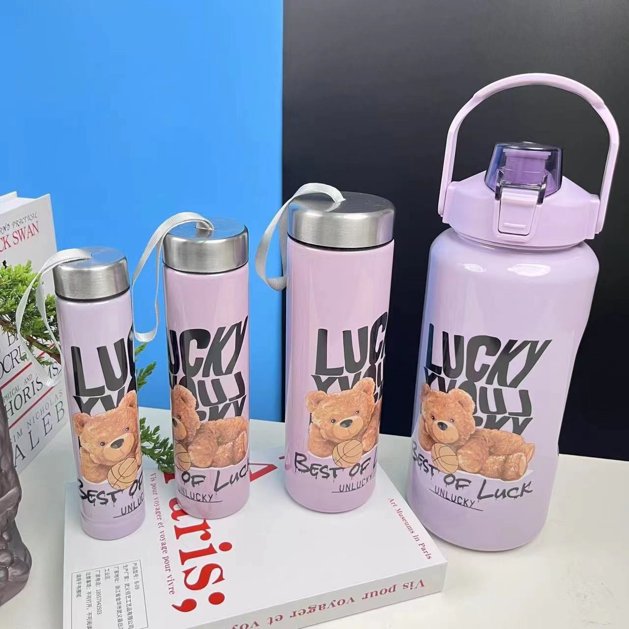 New Plastic Cup Cute Caton Bear Four-Piece Cup Straw Rocking Space Cup Custom Printed Water Cup details Picture