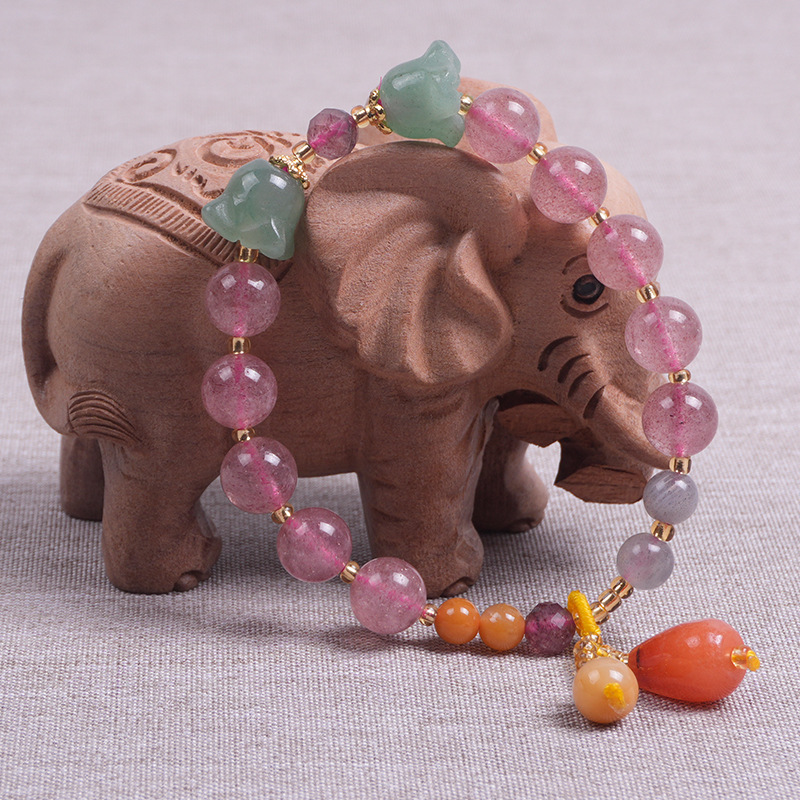 Original natural strawberry crystal bracelet with green jade blue bell flower single-loop bracelet, collectible moonstone, versatile agate pendant Application Scenario