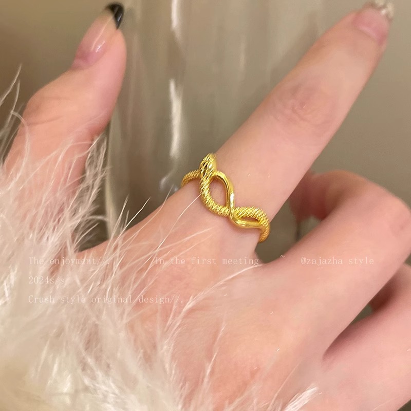 Kimoj's New Golden Snake Coiled Open Ring For Women Born In The Year Of The Snake, A Simple, Fashionable And High-End Index Finger Ring