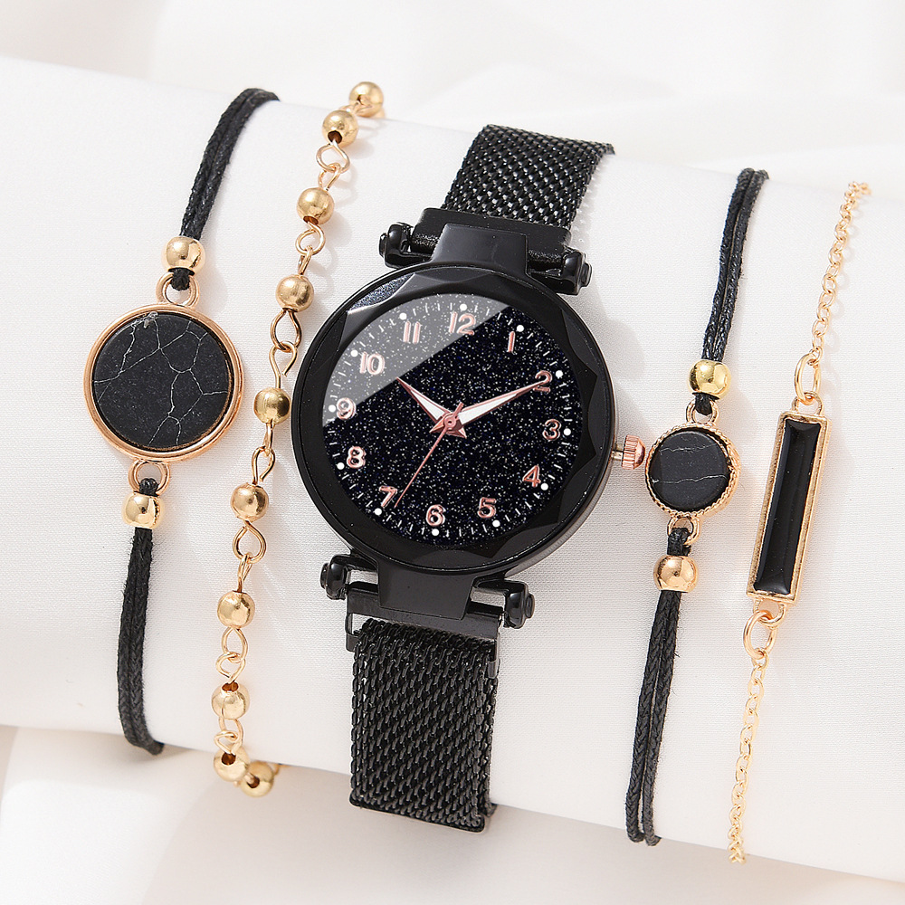 All Fashion Ladies Star Watch Korean Version Of Simple Popular Iron Suction Steel Band Quartz Watch Set