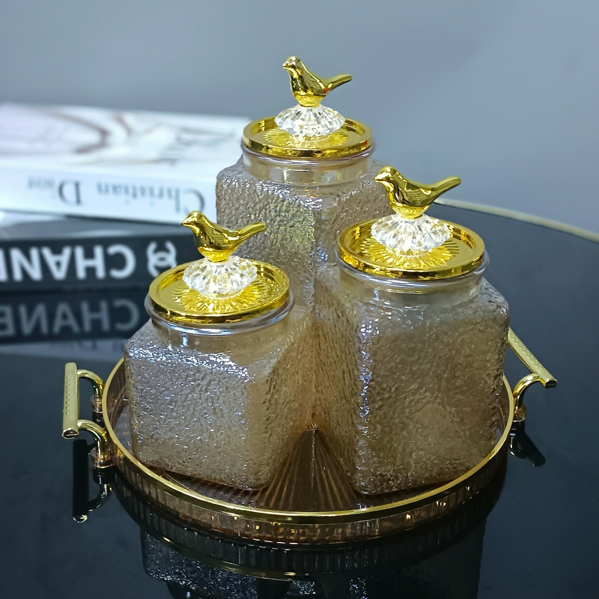 High-quality appearance level glass sealed jars for export, European-style glass with LIDS