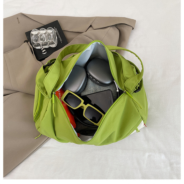 跨境韩版包包女2025新款防水尼龙包时尚新月包百搭轻便斜跨包详情19