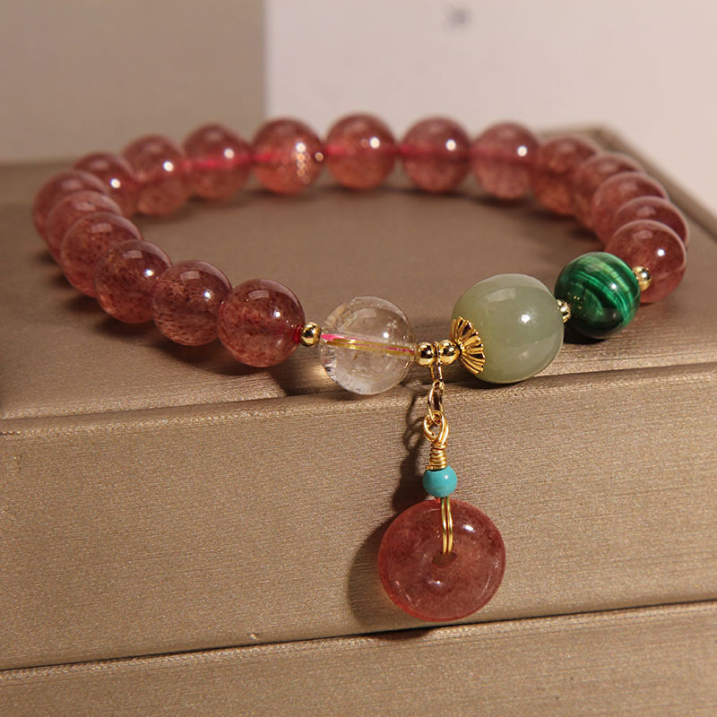 Brazalete de cristal de fresa natural para mujeres ins nicho delicado ligero de lujo hebilla de paz colgante cadena de mano regalo de estudiante mejor amiga Specification image