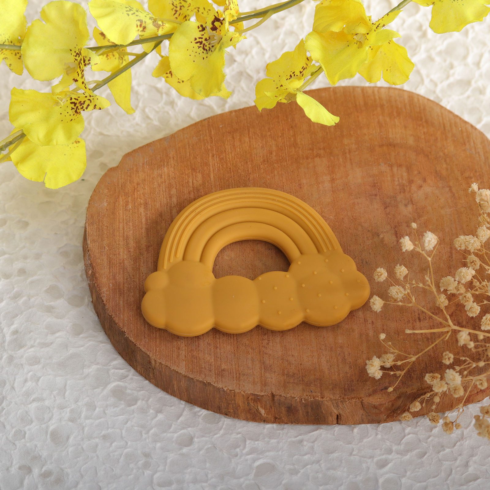 "Baby and Mother Products" Food-grade silicone cloud teething rings are portable and can be carried and put in the mouth details Picture