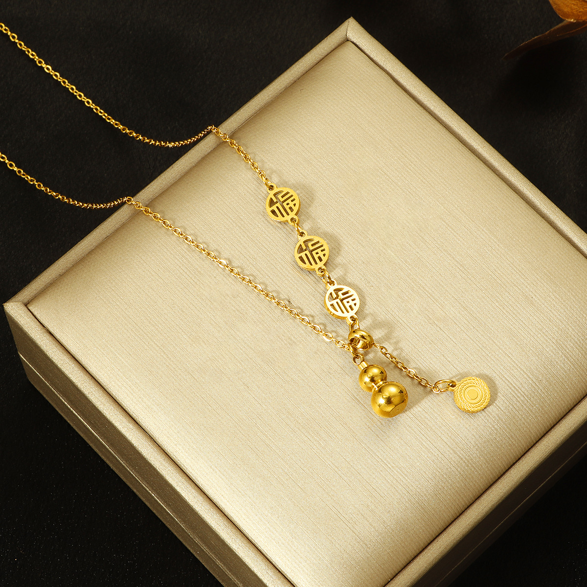 New Fu brand necklace, auspicious gourd pendant, Chinese style titanium steel gold Fu character hollowed-out jewelry wholesale details Picture